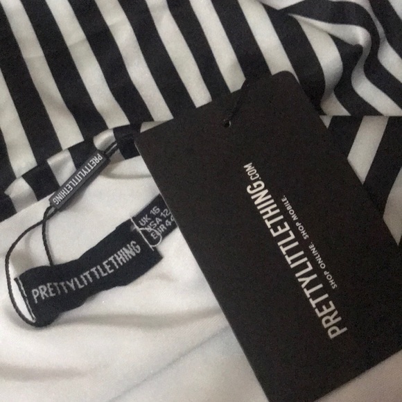 Pretty Little Thing One Piece size 12 - Picture 7 of 7